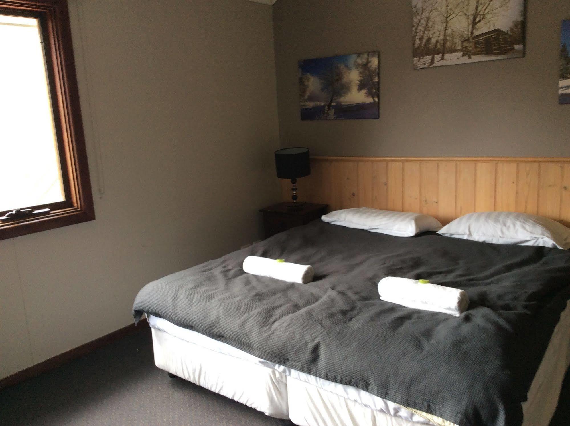 Winterhaus Lodge Thredbo Village Ngoại thất bức ảnh
